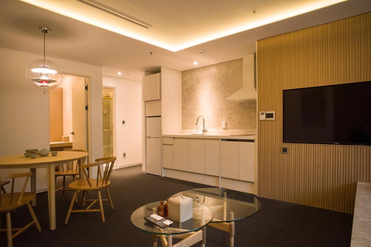 Uh Suite The Myeongdong Seul Dış mekan fotoğraf